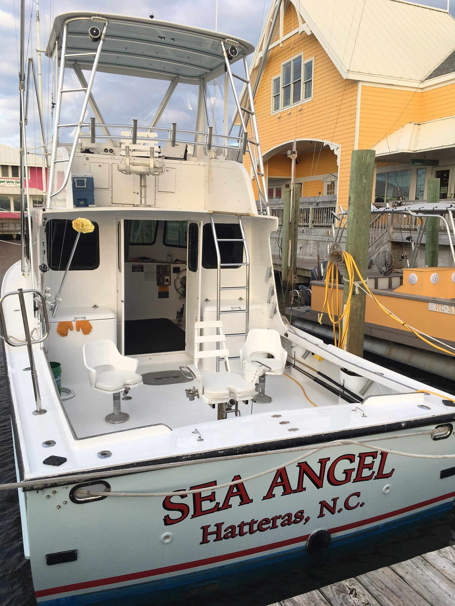 Sea Angel Sportfishing boat