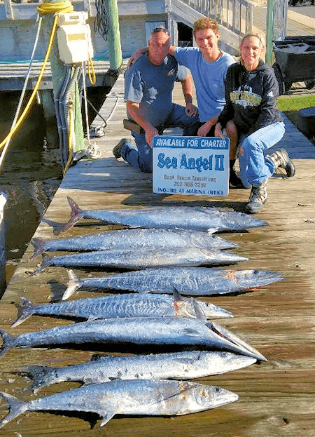 Hatteras charter group with awesome wahoo catch.