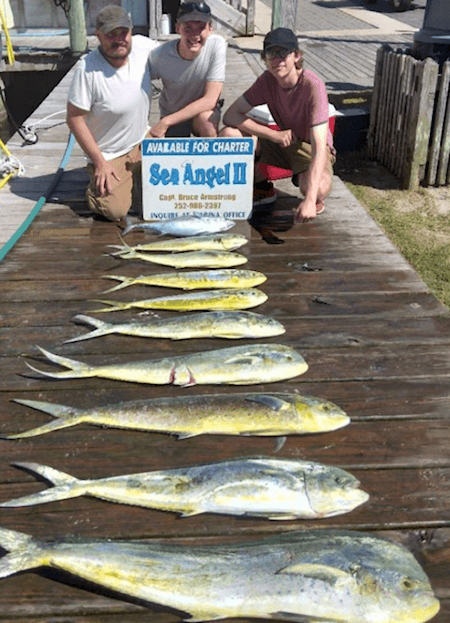 May mahi fishing often produces great action like this.